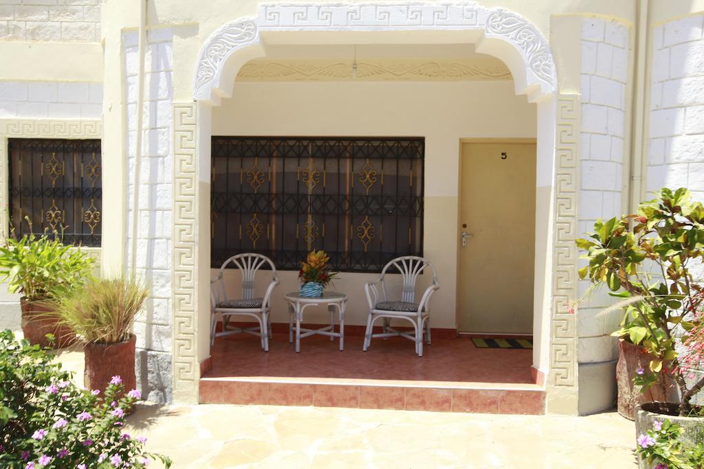 Jacyjoka Nyali Mombasa